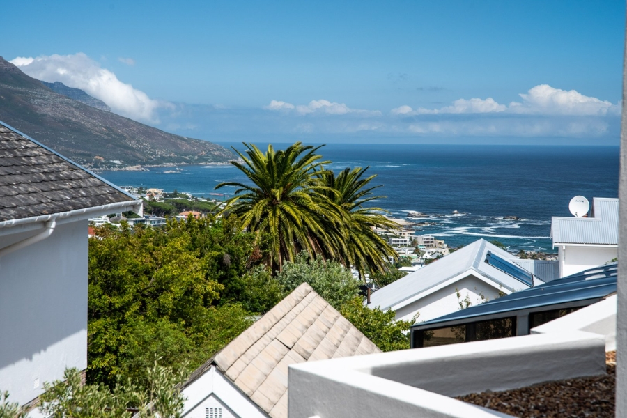 To Let 4 Bedroom Property for Rent in Camps Bay Western Cape